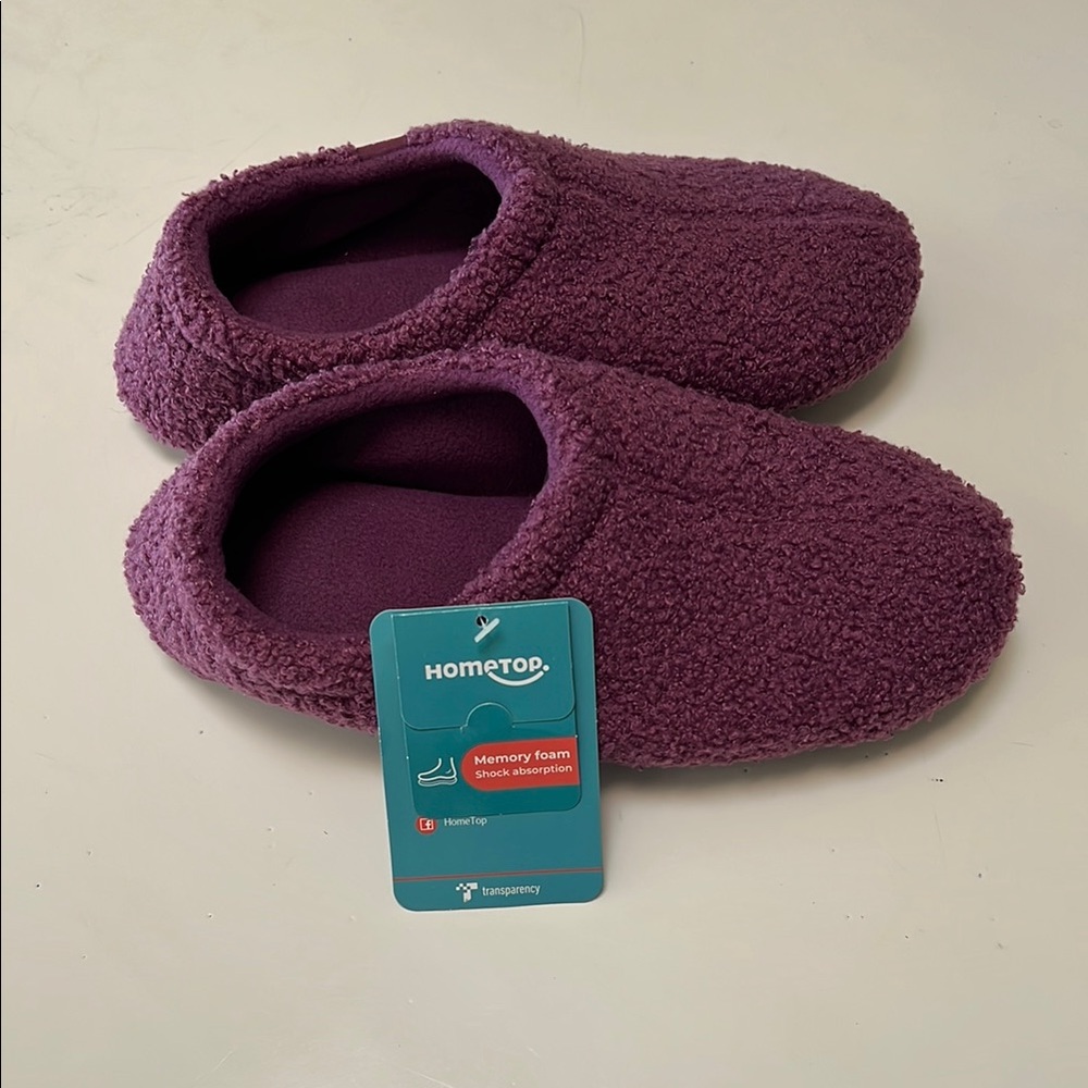 Hometop NWT Purple Memory Foam Slippers